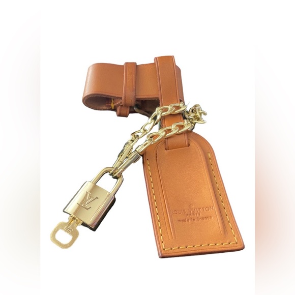 Louis Vuitton Bundle-Padlock & Key #306 Luggage Tag & Poignant-EUC - Picture 5 of 9